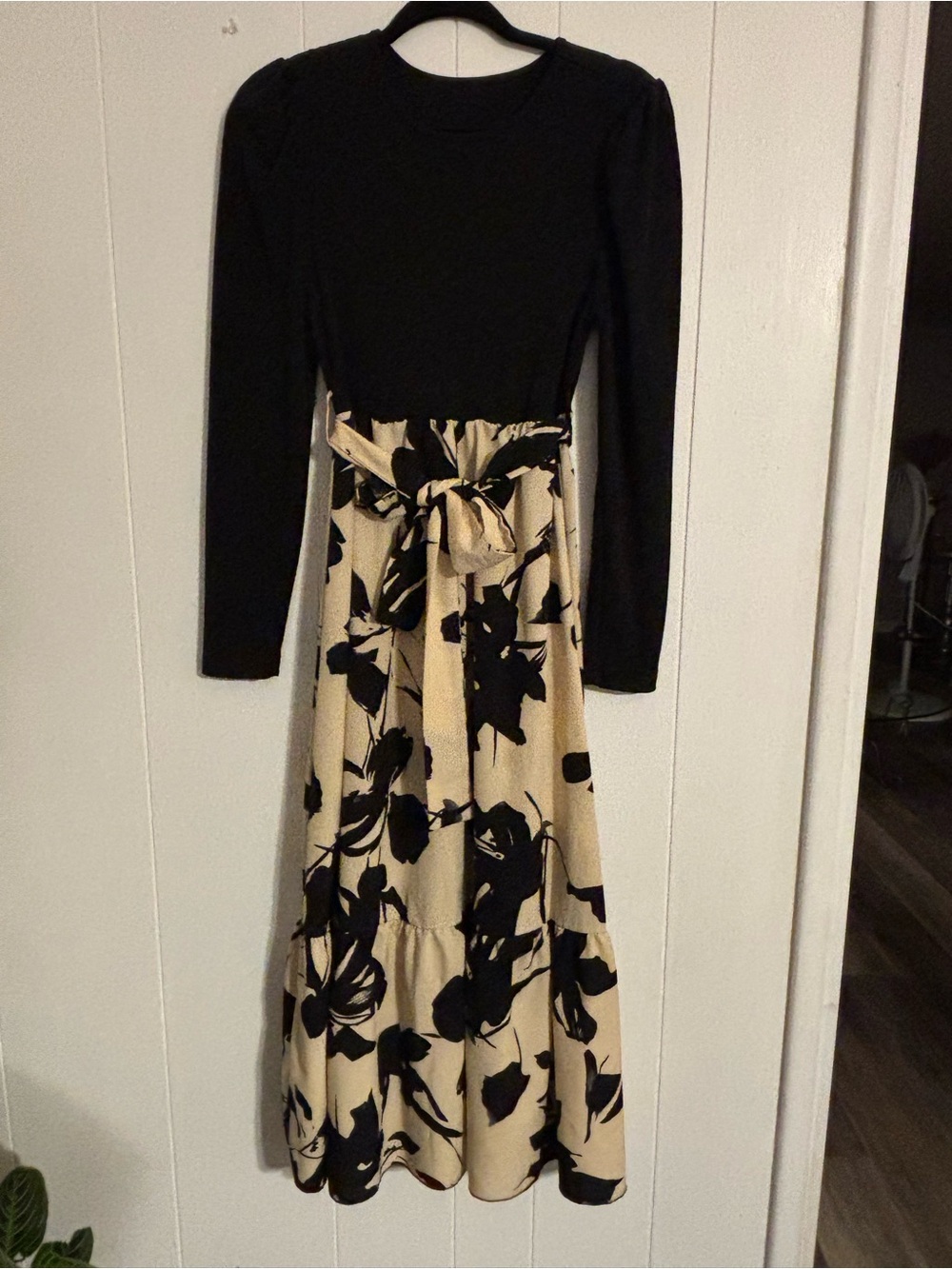 Black & Cream Floral Tie-Waist Midi Dress